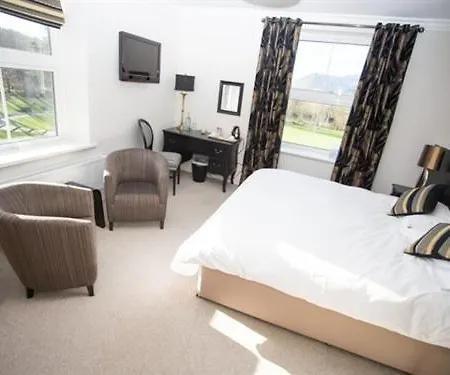 Road House Guest house