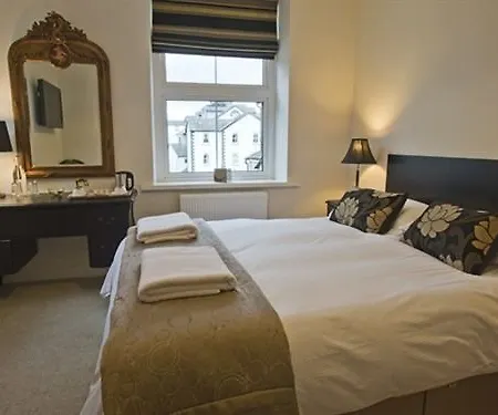 Lakeside House Affittacamere 4*